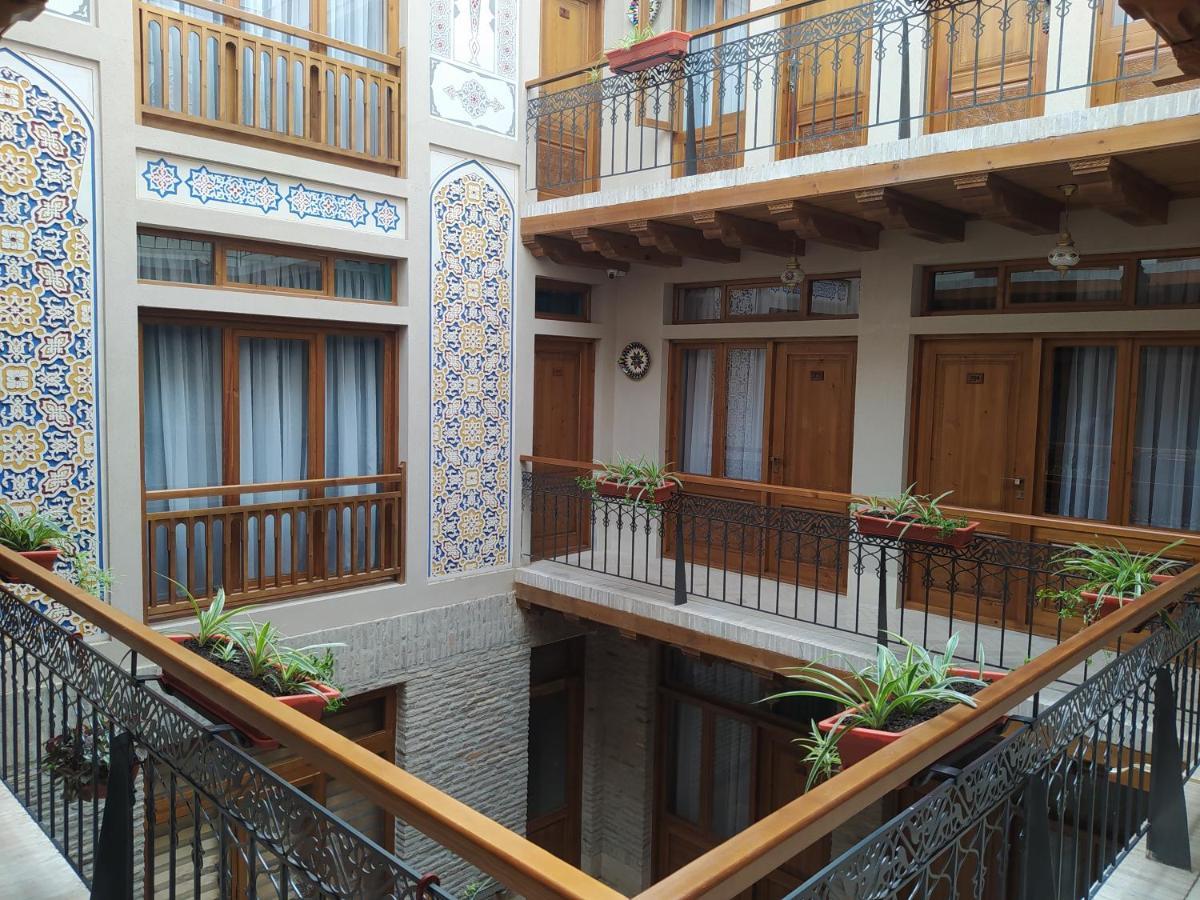 Nodirabegim Boutique Hotel Бухара Екстериор снимка
