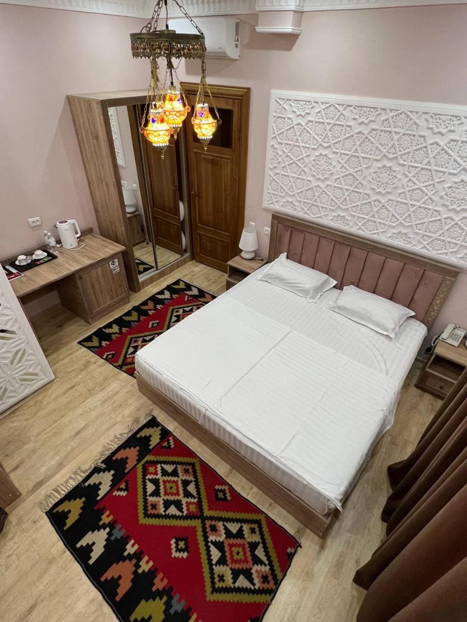 Nodirabegim Boutique Hotel Бухара Екстериор снимка